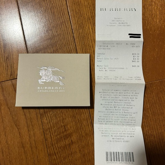 100% Authentic Burberry watch - Picture 12 of 12